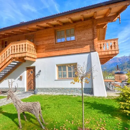„Chalet 15 Am Sonnenhang“ by Alpen Apartments * Wald im Pinzgau